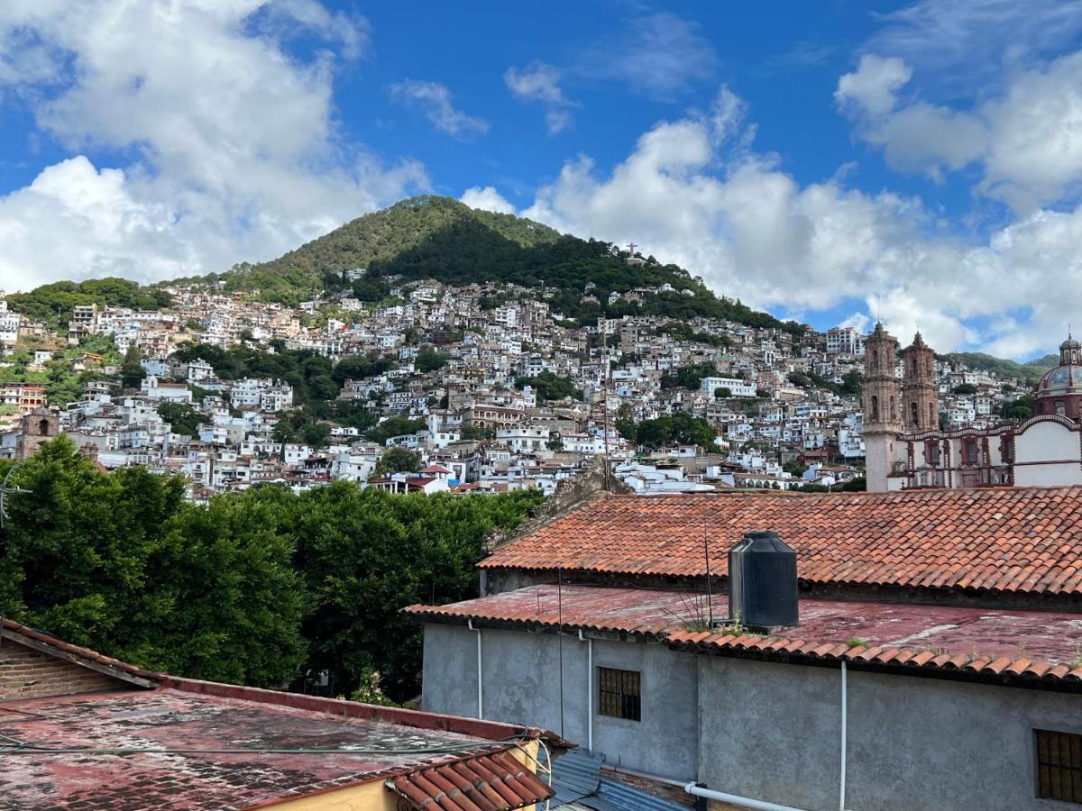 Luna Taxco de Alarcon Bagian luar foto